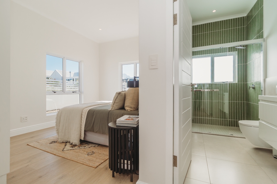 3 Bedroom Property for Sale in Kraaibosch Western Cape